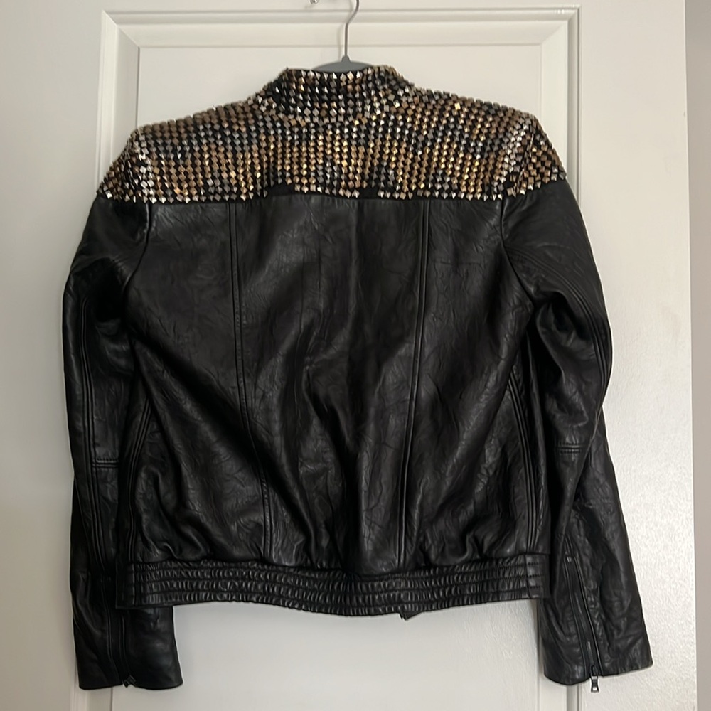 Alice & Olivia Real Black Leather Studded Jacket missing studs - Picture 4 of 10